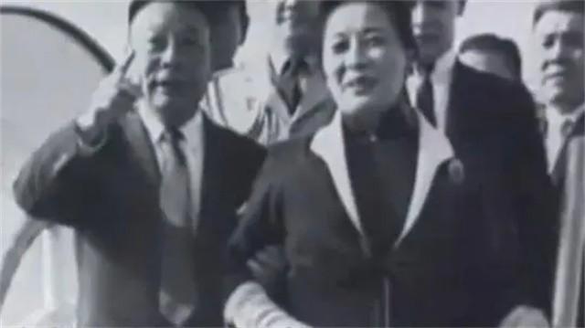 女儿恋情公开后，蒋经国怒掀俞大维办公桌：让你儿子远离我宝贝
