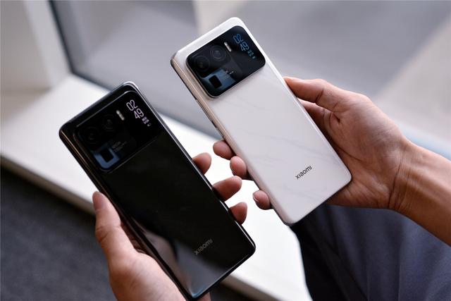 12月“分类”购机建议：若预算充足，建议一次到位选这4部手机