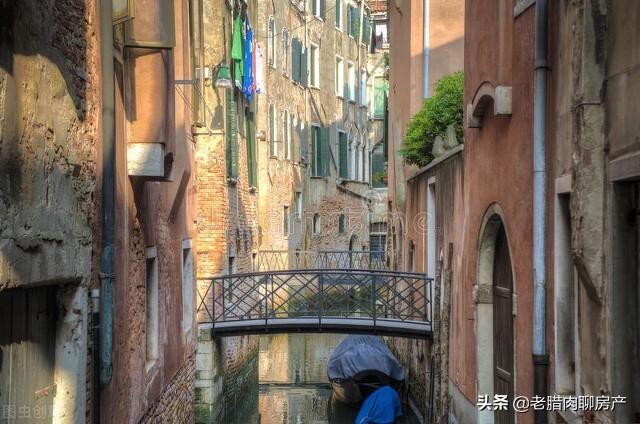 为什么房龄超过15年就不建议购买了？内行人：有8个“硬伤”