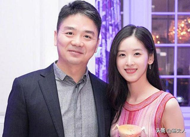 刘强东“背后的三个女人”：除了章泽天，另外两个也是京东的贵人