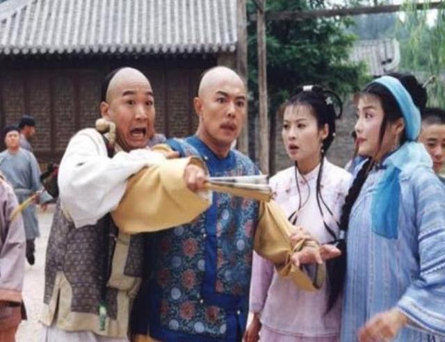 乾隆在路边吃瓜，夸瓜农的瓜很甜，刚走就下令：处死他