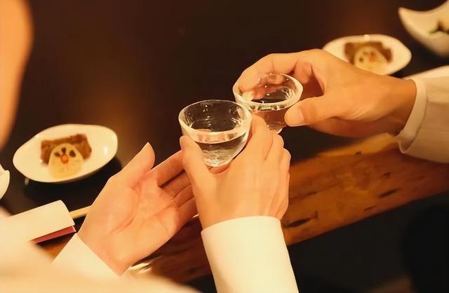 每晚喝一瓶啤酒，身体会有哪些影响？关于喝酒必须要知道的5件事