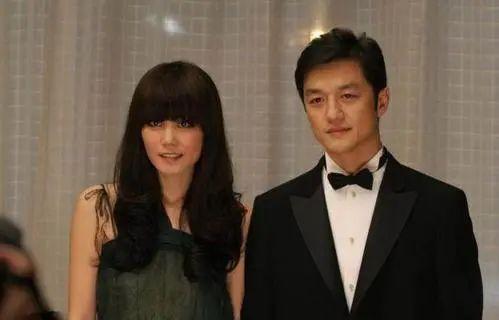 wenno:李亚鹏官宣再婚生子，王菲这波惨败？别天真了