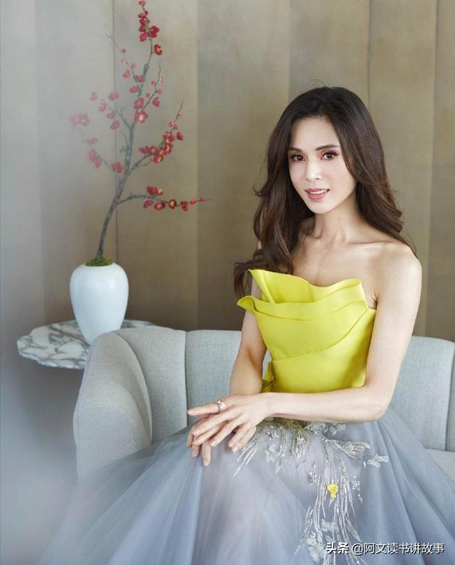 优雅如董卿：越活越通透的女人都有这3个特质，你有吗？