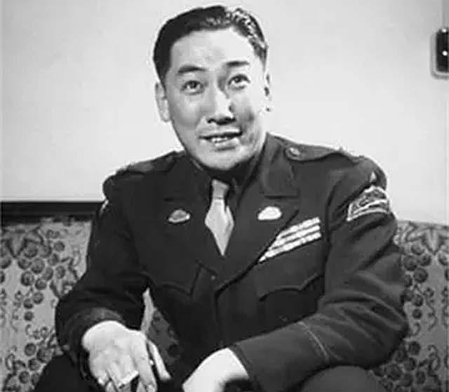 1984年蒋纬国被问及与戴家关系：都是我的亲人，姓蒋姓戴我都愿意
