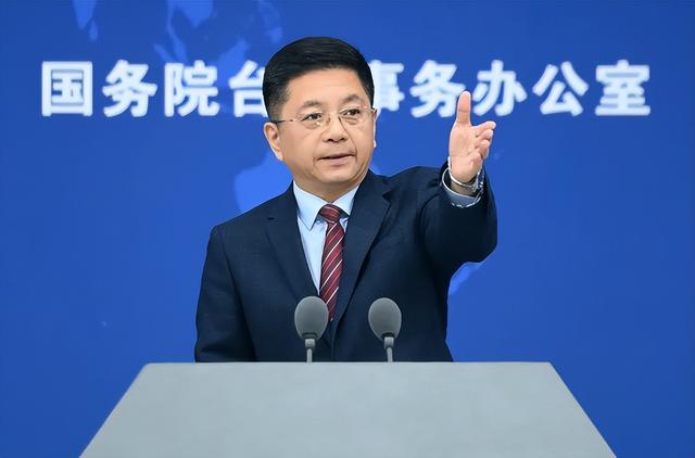 “解放军轰炸新北”！台媒闹出大乌龙，台军方紧急澄清：一切正常