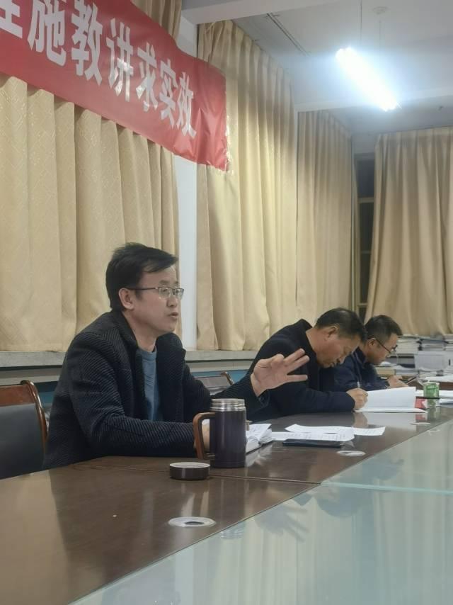 精准精确精细 求实务实落实——庆城县驿马中学2022届中考备考会