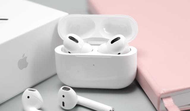 苹果AirPods产量砍1000万？制造商辟谣：没有的事