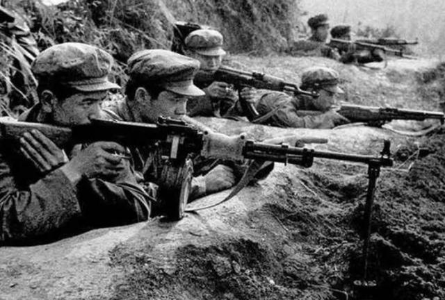 1979年对越反击战，邓小平为何不选刘伯承、粟裕，而认定许世友？