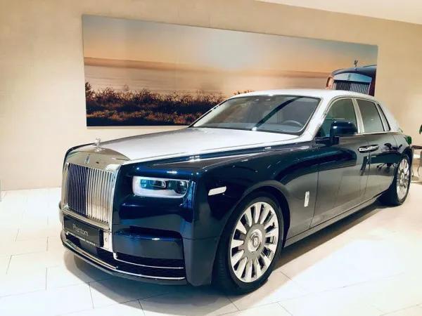 「真相揭秘」幻影多少钱一辆 劳斯莱斯_如何开走一辆劳斯莱斯幻影