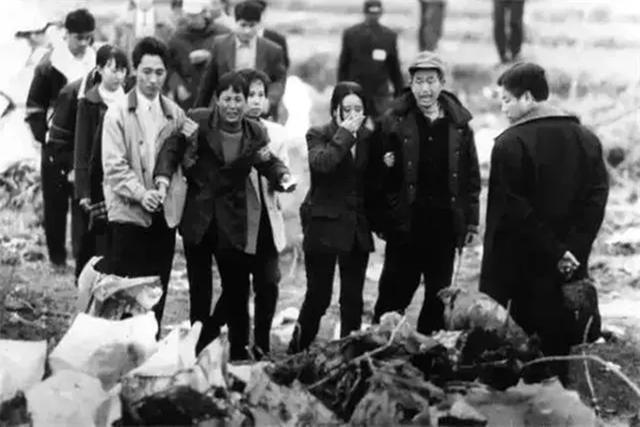 银川折戟：93年“7·23”空难，55人遇难，原因竟是用错机上设备