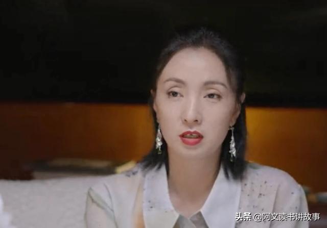 优雅如董卿：越活越通透的女人都有这3个特质，你有吗？