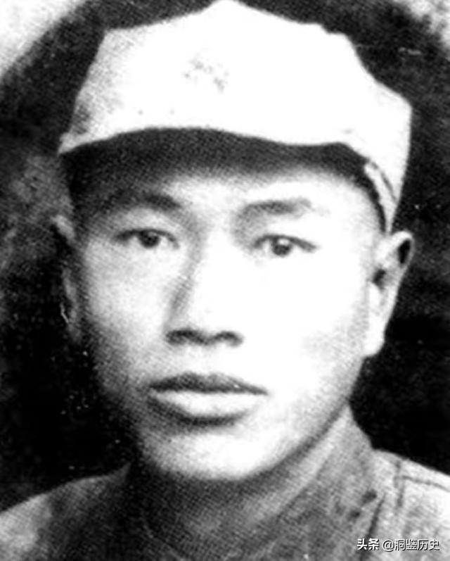 1949年小战士从报纸上认出父亲，指导员：别闹了！这可是兵团司令