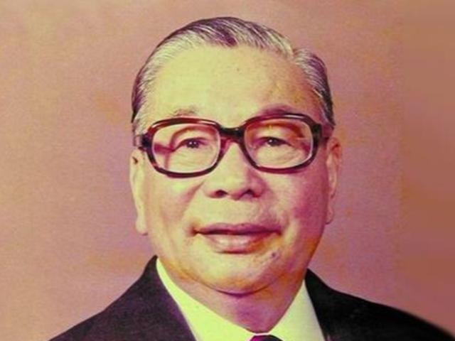 1949年，蒋经国大骂张治中：他真是太天真，以后必将死无葬身之地