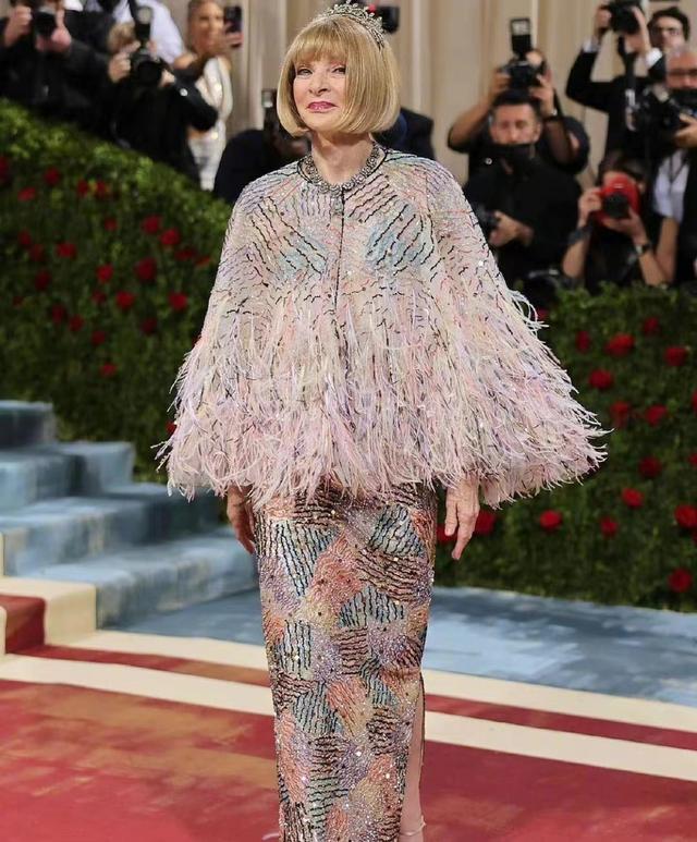 今天全网最关注的事情，我的朋友参加了时尚界的奥斯卡Met Gala
