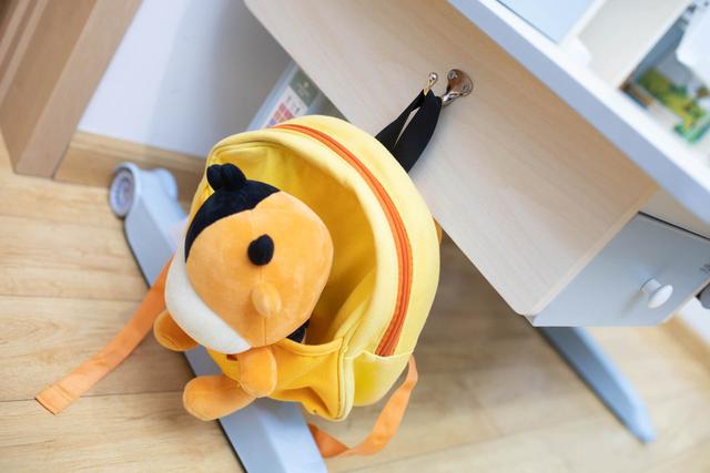 健康与舒适陪伴宝宝一起成长，科贝森儿童学习桌椅套装使用体验