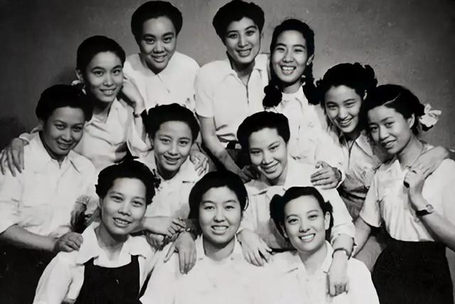 越剧四大名旦（越剧四大名旦排名）