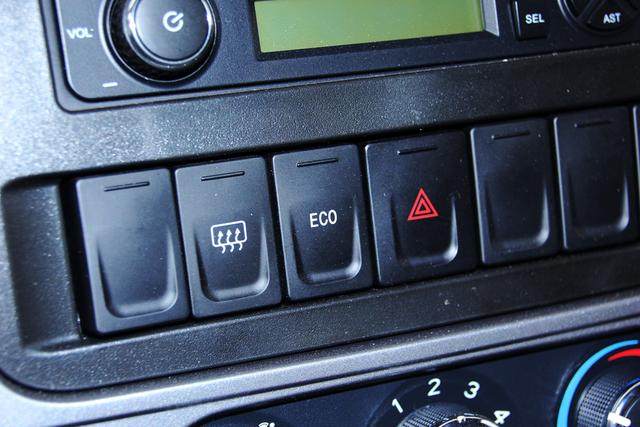 续航520公里，71分钟充满电！韩国品牌纯电动轻卡要秒杀国产？