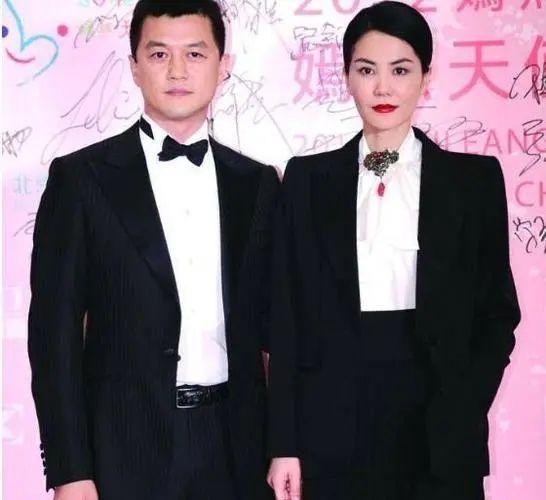 wenno:李亚鹏官宣再婚生子，王菲这波惨败？别天真了