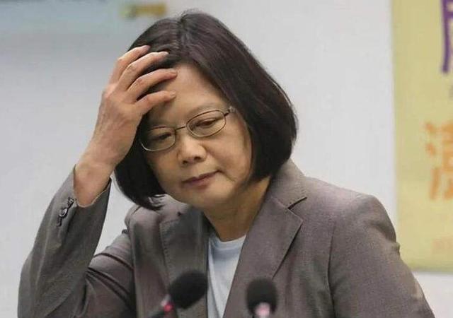 美政客窜访台湾出插曲？美日同时紧盯中国，美日要对华出手了？