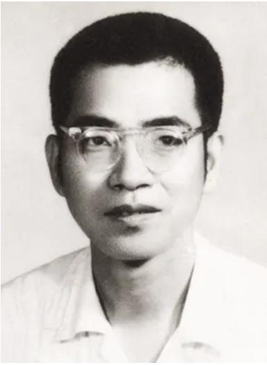 陈景润调侃自己与猪作伴求助邓小平，邓立即指示国务院：就地解决