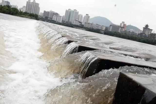 24～27号，大范围特大暴雨连下四天，60年一遇冷夏要来？农谚咋说