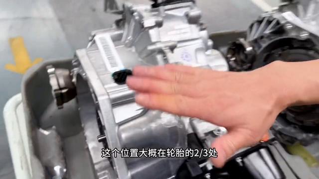 干式双离合变速箱油多久换，一分钟带你了解干式双离合变速箱！#汽车制造#大众#双离...