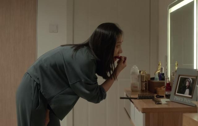 《心居》大结局：葛玥“含着泪的扭曲一笑”，是低嫁女变坏的前奏