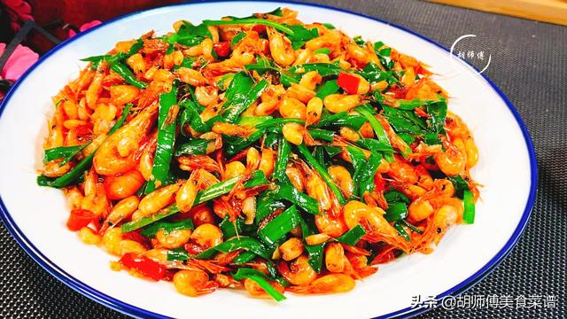 建议中老年人：少吃猪牛羊肉，这4种食物该吃就得吃，别太心疼钱