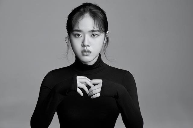 3月最后一天，结婚、息影、车祸、发声夺儿女，真实的人世间
