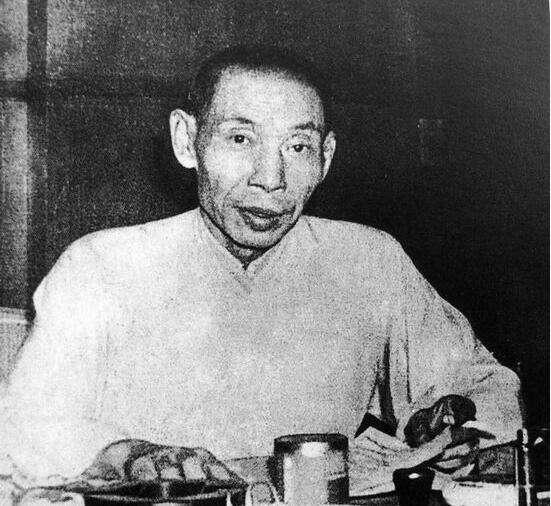 1949年毛泽东宴请司徒美堂，事后周恩来询问：你觉得毛主席怎么样