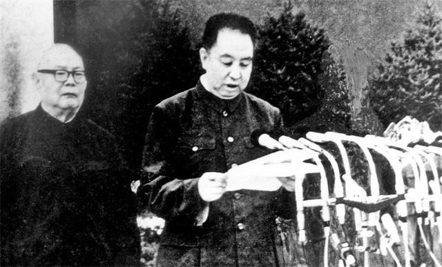 1976年毛主席逝世，毛岸青未能送葬，毛新宇：父亲一直很想念爷爷
