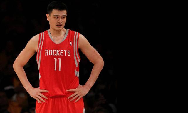 一个人的中国梦，从走出国门到NBA，一代传奇姚明的辛酸历程