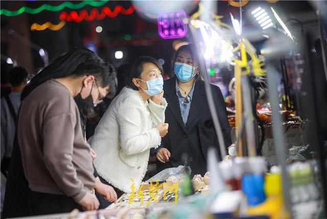 热闹！直击环联夜市恢复营业第一天