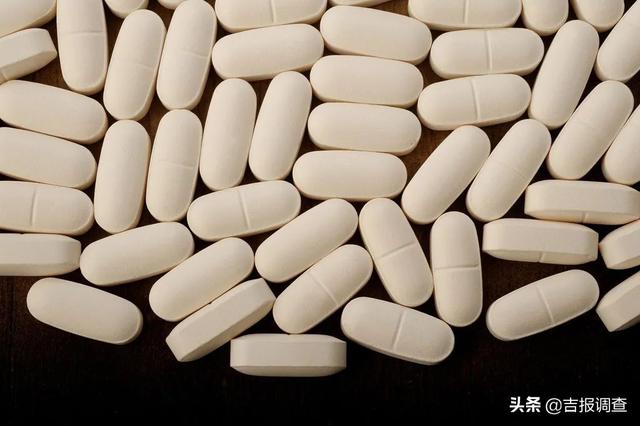 中医专家告诉你：抽筋怎么办？钙片不管用！2个穴位+泡脚就能缓解