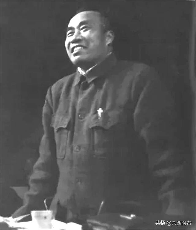 1953年，看到林伯渠儿子更像邓子恢，朱德疑惑：你到底是谁的崽？