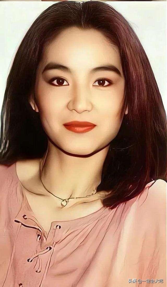 �й�����������(�̻�����Ȧ��Щ�����Ů���ǣ�����ϼ68�꣬���ǻ��������������)