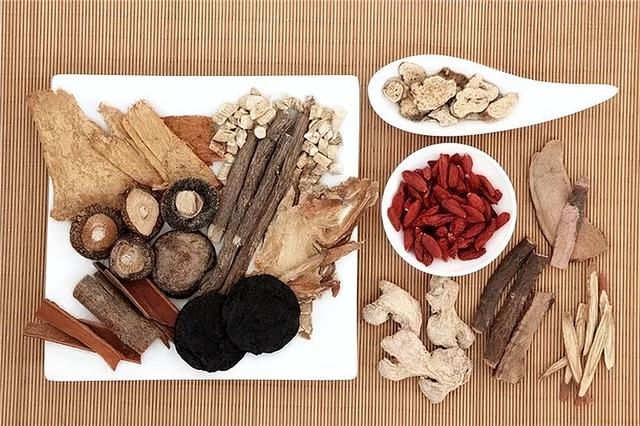 痰多吐不完，原来是与这3个脏腑有关联