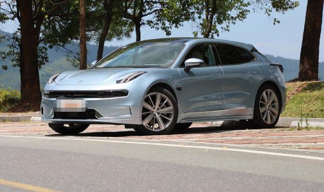 纯电车弯道超车！这两款电车颜值很高，屏幕都超过了15英寸