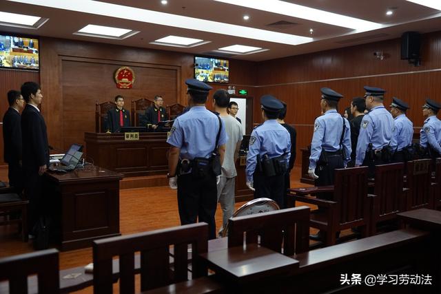 四川法院判决一起网络招聘诈骗案，诈骗过程被曝光，防骗要看看