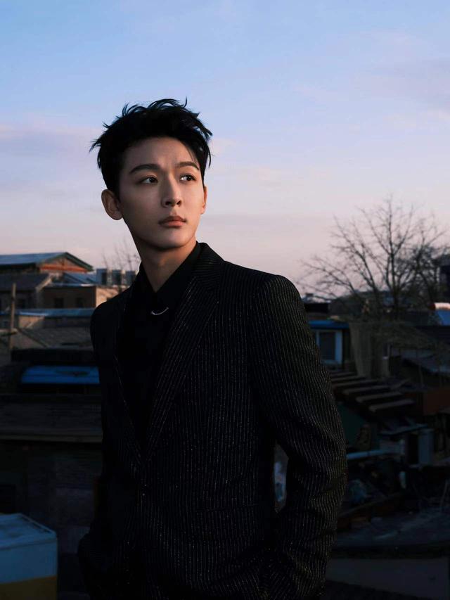 「内幕曝光」张晚意真的有女朋友了吗——张晚意现在有女朋友吗