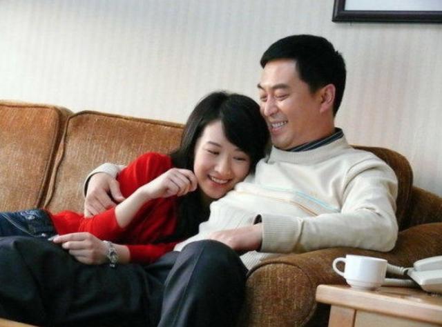 婚后再遇初恋我出轨了电视剧(婚后出轨背叛电视剧)-天晟网