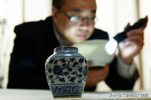 拍卖公司哪家正规点（青岛拍卖公司哪家正规）
