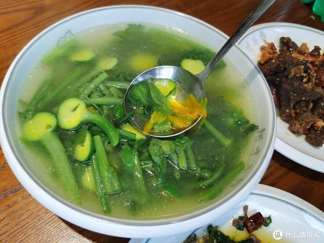 旅行就要邊走邊吃：舌尖上的昆明，盤點我在昆明吃到的各種美食