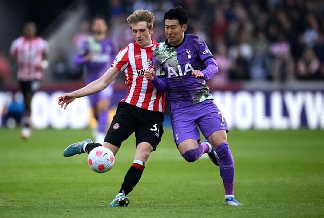 0-0，英超争四头号热门倒下！孙兴慜+凯恩0射正，阿森纳收礼