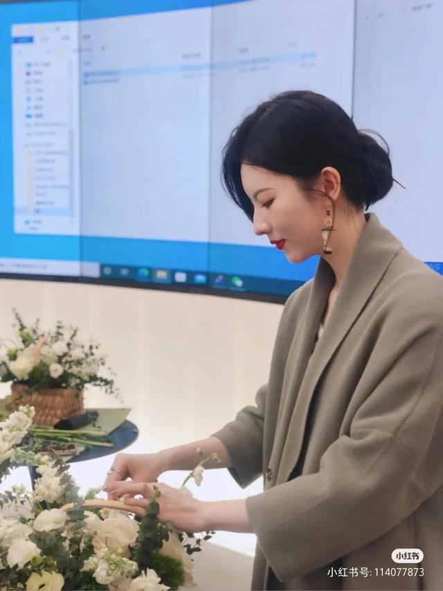 你知道四十岁的女人的魅力吗？读过《女人四十》就知道其魅力