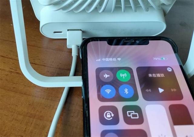 几素轻薄桌面扇，夏日里的一抹清凉
