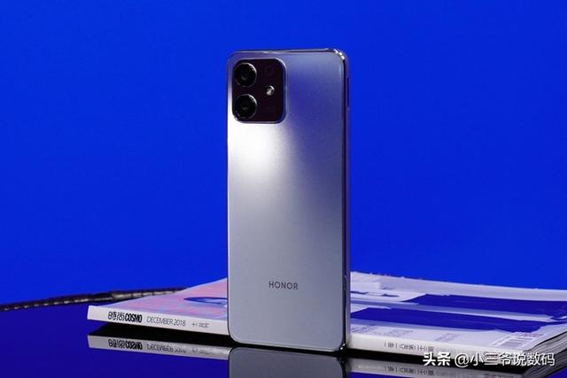 荣耀Play6T Pro：千元高颜值，畅快大玩家