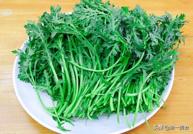 建议老年人：生活别太节俭，这6种食物该吃就吃，越吃越健康