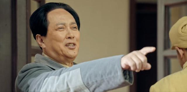 尼克松访华时，问怎么称呼蒋介石？毛主席7字回答让其哈哈大笑